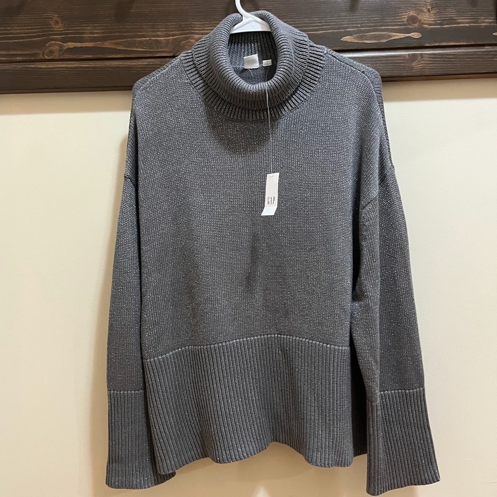 GAP NWT Split-Hem Turtleneck Silver Lurex Chunky Knit Sweater Size M - Picture 2 of 10